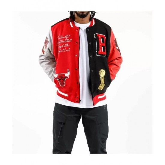 Chicago Bulls Red Wool and White Leather Varsity Jacket Red-And-White / XL