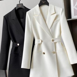 Step into Spring with Confidence: Slim-Fit White Blazer 2023's Hottest Pick Step into Spring with Confidence: Slim-Fit White Blazer 2023's Hottest Pick