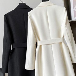 Step into Spring with Confidence: Slim-Fit White Blazer 2023's Hottest Pick Step into Spring with Confidence: Slim-Fit White Blazer 2023's Hottest Pick