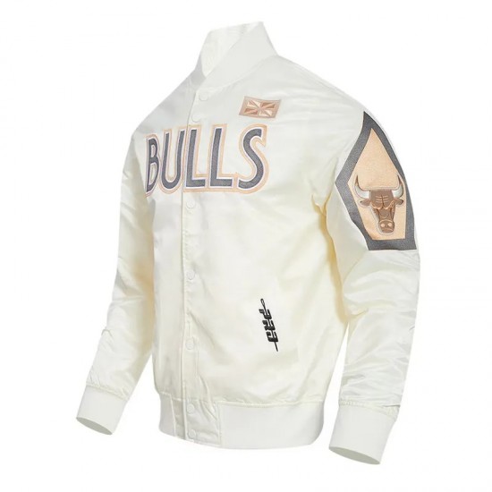 Chicago Bulls 2024/25 City Edition Chenille Cream Satin Jacket Chicago Bulls 2024/25 City Edition Chenille Cream Satin Jacket