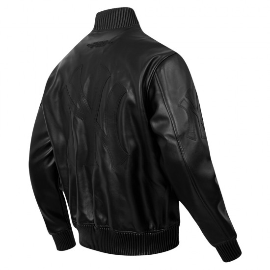 New York Yankees Washed Vanguard Men's Leather Varsity Jacket