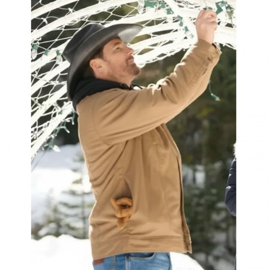 Warren Christie A Royal Montana Christmas Jacket Warren Christie A Royal Montana Christmas Jacket